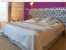 Tablet Screenshot of hoteldelours.com